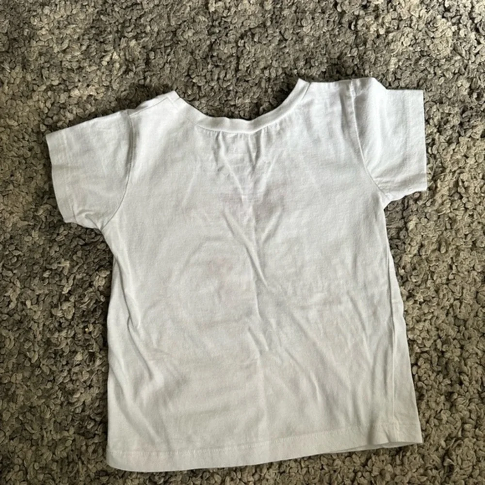 MLB tee
